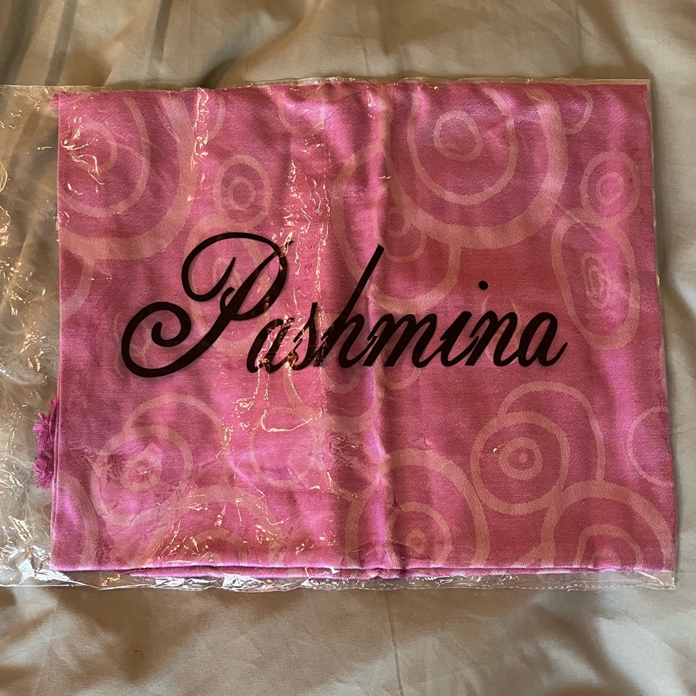 Pink/ purple pashmina NWT